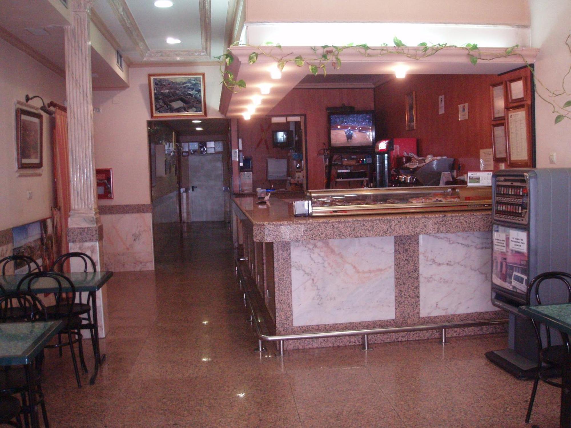 Apartahotel Los Hermanos Ocaña エクステリア 写真