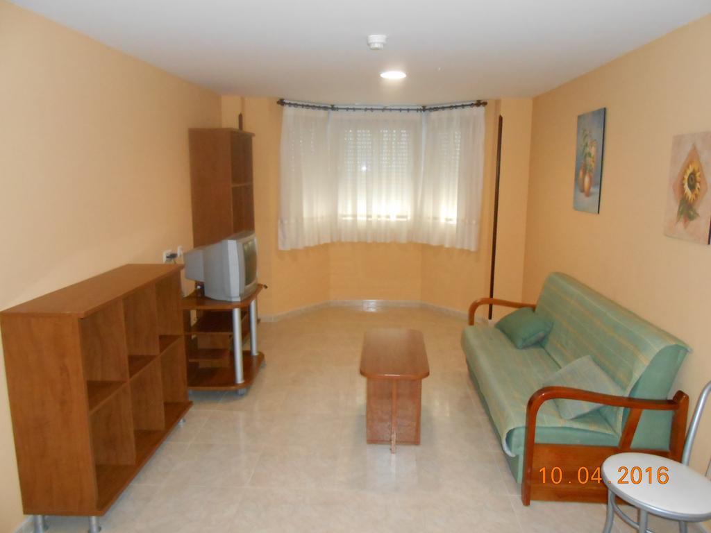 Apartahotel Los Hermanos Ocaña エクステリア 写真