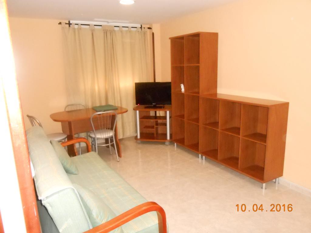 Apartahotel Los Hermanos Ocaña エクステリア 写真