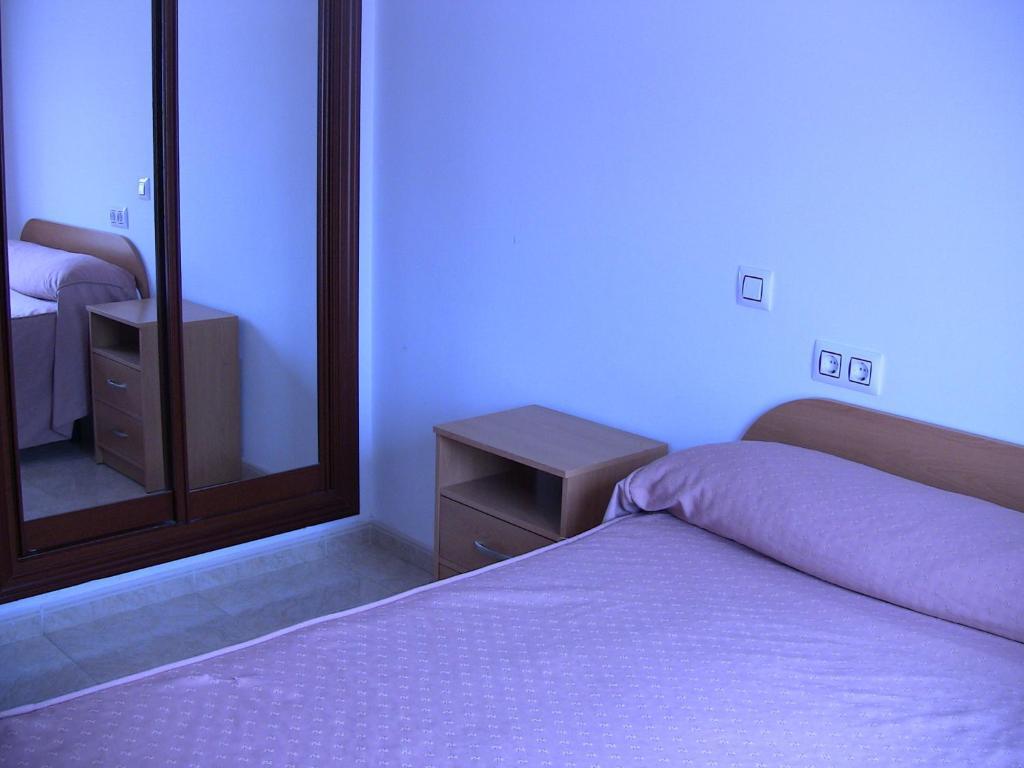 Apartahotel Los Hermanos Ocaña エクステリア 写真